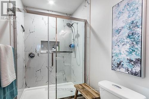 829 Eaglemount Crescent, Mississauga, ON - Indoor Photo Showing Bathroom