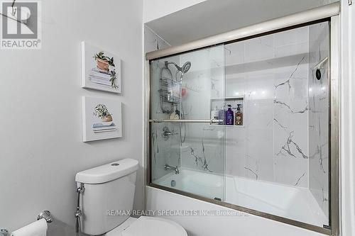 829 Eaglemount Crescent, Mississauga, ON - Indoor Photo Showing Bathroom