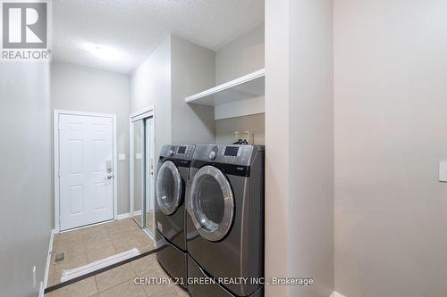 744 Sales Court, Milton, ON - Indoor Photo Showing Laundry Room