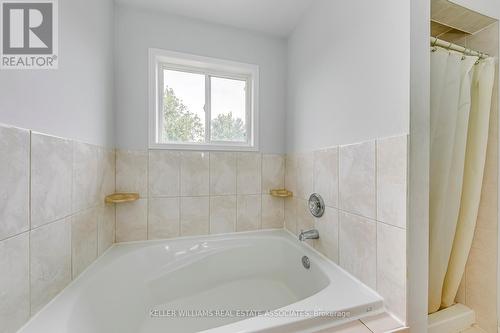116 Binder Twine Trail, Brampton, ON - Indoor Photo Showing Bathroom