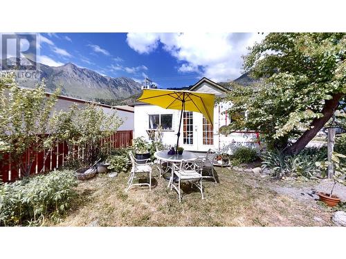 632 Main Street, Lillooet, BC 