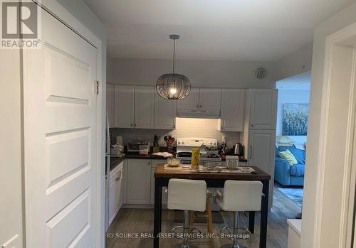 712 - 155 Water Street S, Cambridge, ON - Indoor Photo Showing Kitchen