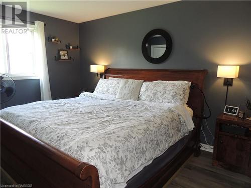 107 Macdonald Crescent, Durham, ON - Indoor Photo Showing Bedroom