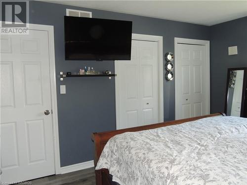 107 Macdonald Crescent, Durham, ON - Indoor Photo Showing Bedroom