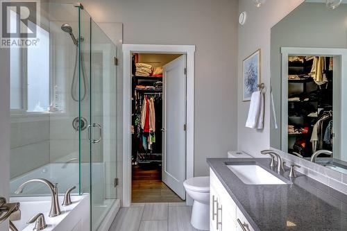 13510 Lake Hill Way, Lake Country, BC - Indoor Photo Showing Bathroom