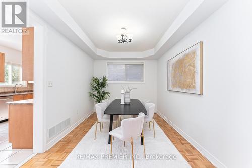 62 Doe Trail, Vaughan, ON - Indoor Photo Showing Dining Room