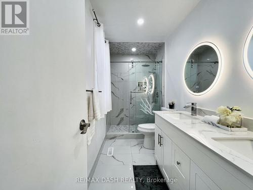 14 Mortimer Court W, Vaughan, ON - Indoor Photo Showing Bathroom