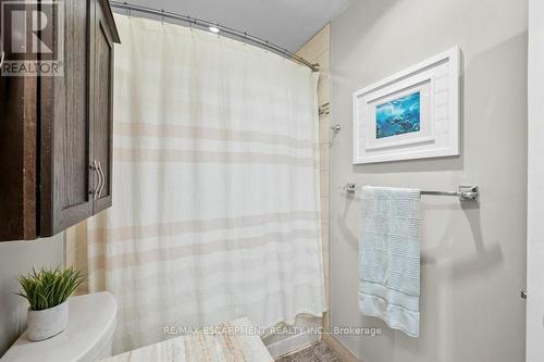 21 Harper Way, Markham, ON - Indoor Photo Showing Bathroom