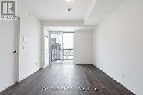 317 - 335 Wheat Boom Drive, Oakville, ON - Indoor Photo Showing Other Room