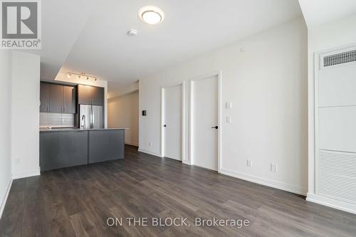 317 - 335 Wheat Boom Drive, Oakville, ON - Indoor