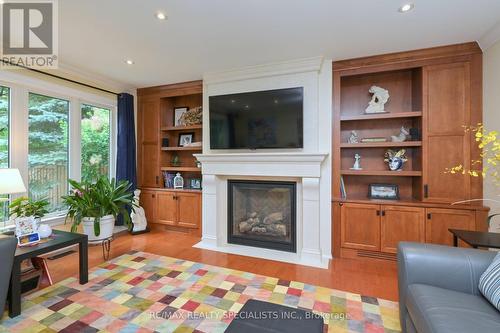 14 Penrose Court, Brampton, ON - Indoor Photo Showing Living Room With Fireplace