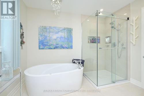14 Penrose Court, Brampton, ON - Indoor Photo Showing Bathroom