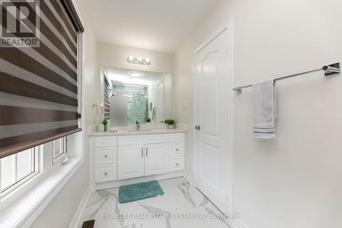 4 Whale Cove Court, Brampton, ON - Indoor Photo Showing Bathroom