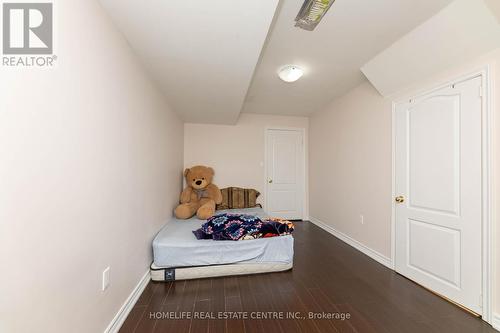 4 Whale Cove Court, Brampton, ON - Indoor Photo Showing Bedroom