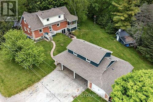 501 O'Beirn Road, Uxbridge, ON - Indoor Photo Showing Kitchen With Double Sink