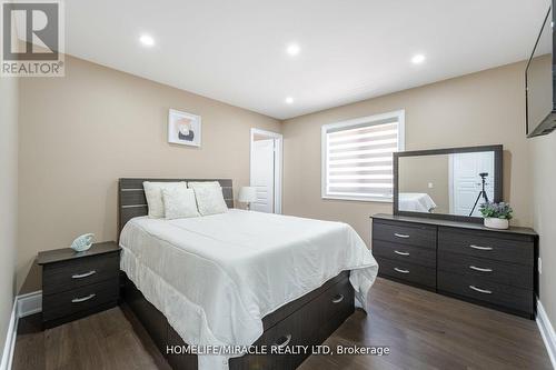 56 Valleyscape Trail, Caledon, ON - Indoor Photo Showing Bedroom