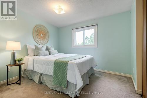 82 Ashton Crescent, Brampton, ON - Indoor Photo Showing Bedroom