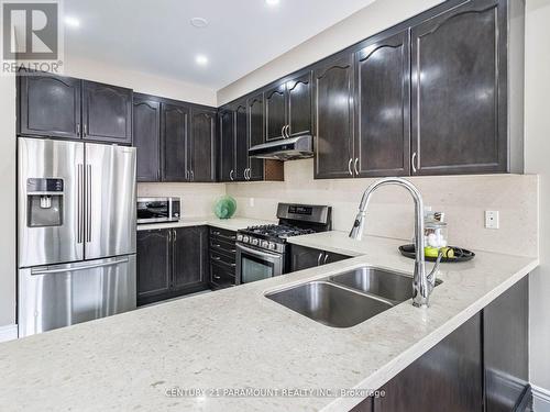 37 Campwood Crescent, Brampton, ON - Indoor Photo Showing Kitchen With Double Sink With Upgraded Kitchen