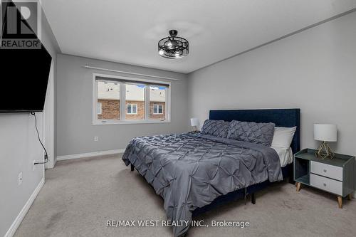 20 Reichert Court, Milton (Willmott), ON - Indoor Photo Showing Bedroom