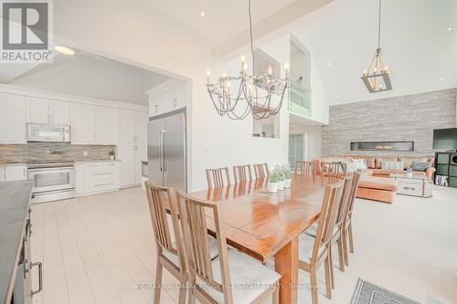 1627 Houston Avenue, Innisfil, ON - Indoor Photo Showing Dining Room