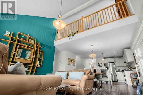 507 Grange Way, Peterborough, ON - Indoor Photo Showing Living Room