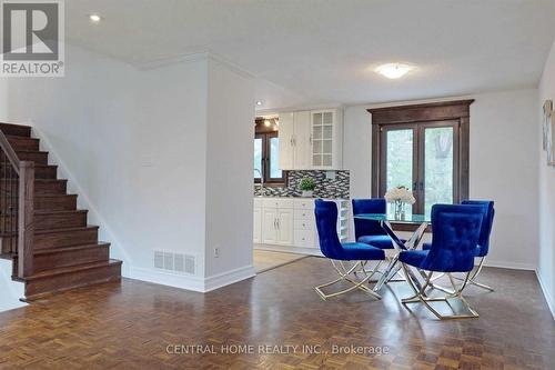 18 Mayvern Crescent, Richmond Hill, ON - Indoor