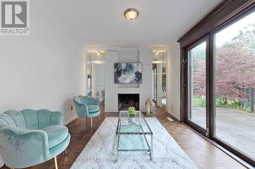 18 Mayvern Crescent, Richmond Hill, ON - Indoor Photo Showing Living Room With Fireplace