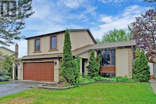 18 Mayvern Crescent, Richmond Hill, ON - Outdoor