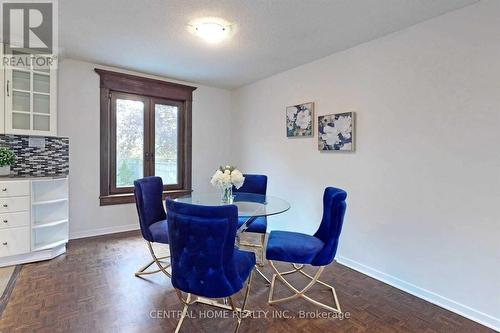 18 Mayvern Crescent, Richmond Hill, ON - Indoor