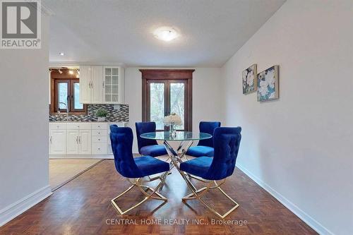 18 Mayvern Crescent, Richmond Hill, ON - Indoor Photo Showing Dining Room