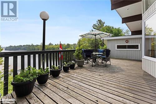 490 Crooked Bay Road, Port Severn, ON - Outdoor With Deck Patio Veranda With Exterior