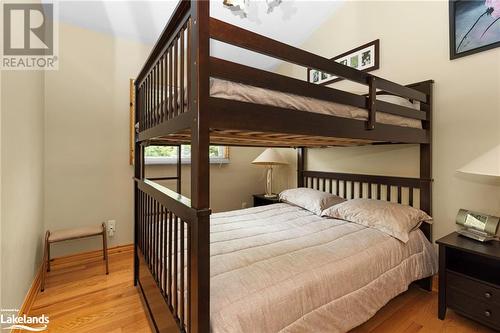 490 Crooked Bay Road, Port Severn, ON - Indoor Photo Showing Bedroom