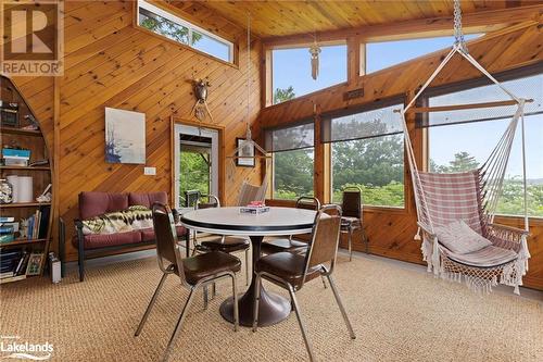 490 Crooked Bay Road, Port Severn, ON - Indoor Photo Showing Dining Room