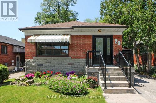 28 Burnley Avenue, Toronto, ON - Outdoor