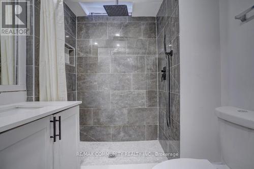 1158 Trowbridge Court W, Oshawa, ON - Indoor Photo Showing Bathroom