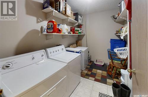 835 310 Stillwater Drive, Saskatoon, SK - Indoor Photo Showing Laundry Room