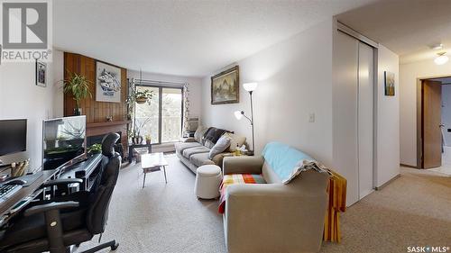 835 310 Stillwater Drive, Saskatoon, SK - Indoor Photo Showing Living Room
