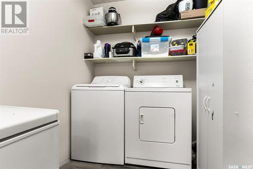 105 2275 Mcintyre Street, Regina, SK - Indoor Photo Showing Laundry Room