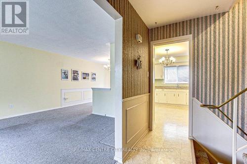 62 Carmen Crescent, London, ON - Indoor Photo Showing Other Room