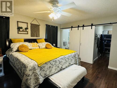 3171 Huston Road, 150 Mile House, BC - Indoor Photo Showing Bedroom