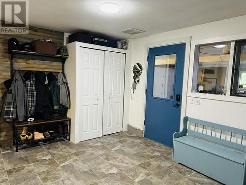 3171 Huston Road, 150 Mile House, BC - Indoor Photo Showing Other Room