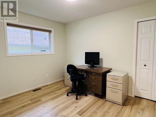 31 500 Wotzke Drive, Williams Lake, BC - Indoor Photo Showing Office