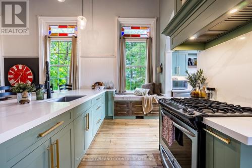 275 Valentia Road, Kawartha Lakes, ON - Indoor Photo Showing Kitchen With Upgraded Kitchen