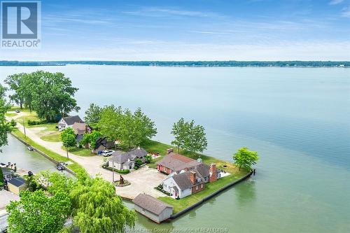 5 Canal Street, Amherstburg, ON - Outdoor With Body Of Water With View