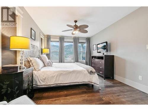 4400 Mclean Creek Road Unit# 201, Penticton, BC - Indoor Photo Showing Bedroom