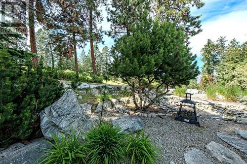 3937 Gallaghers Circle, Kelowna, BC - Outdoor