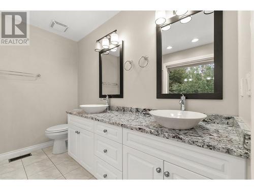 3937 Gallaghers Circle, Kelowna, BC - Indoor Photo Showing Bathroom