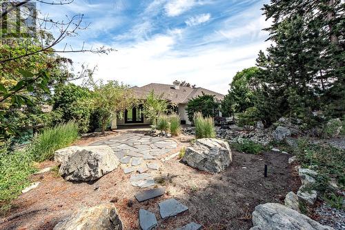 3937 Gallaghers Circle, Kelowna, BC - Outdoor