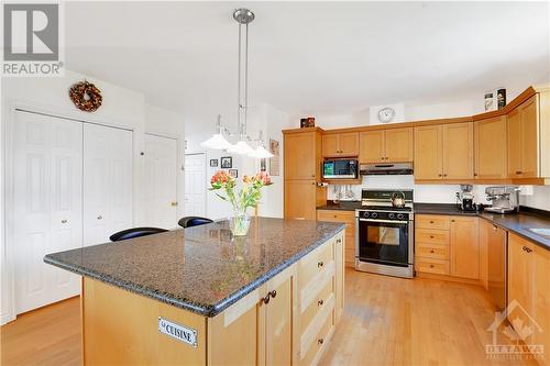 1257 Tintern Drive, Ottawa, ON - Indoor Photo Showing Kitchen