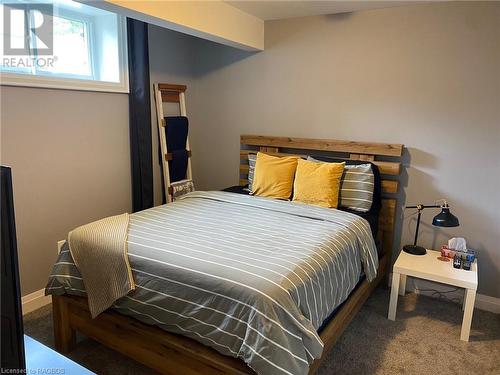 63 Chestnut Hill Crescent, Tara, ON - Indoor Photo Showing Bedroom